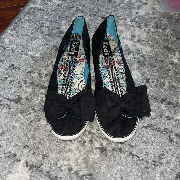 Barely worn, keds flats -Size 8 - Picture 2 of 2